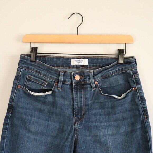 Levi's Women's M/L Blue‎ Denim Bermuda Denizen Stretch Pocket Jeans Shorts - Picture 3 of 12